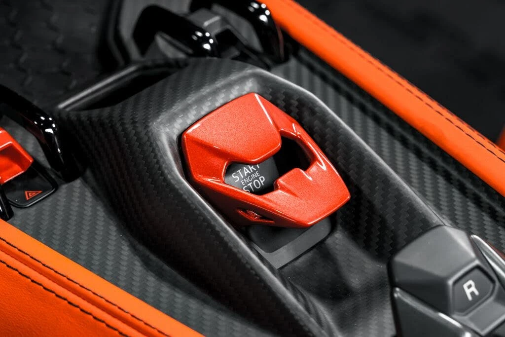 2024 Lamborghini Revuelto - Image 28 of 31