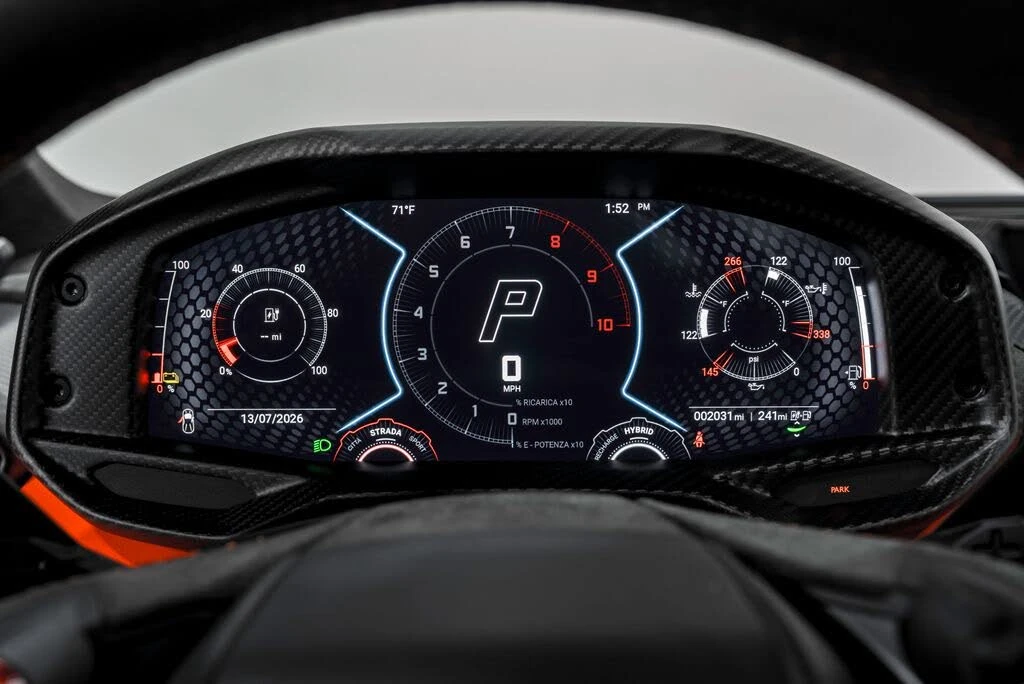 2024 Lamborghini Revuelto - Image 15 of 31