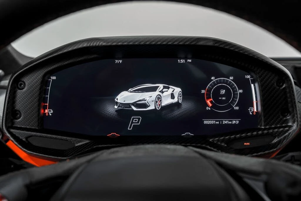 2024 Lamborghini Revuelto - Image 13 of 31
