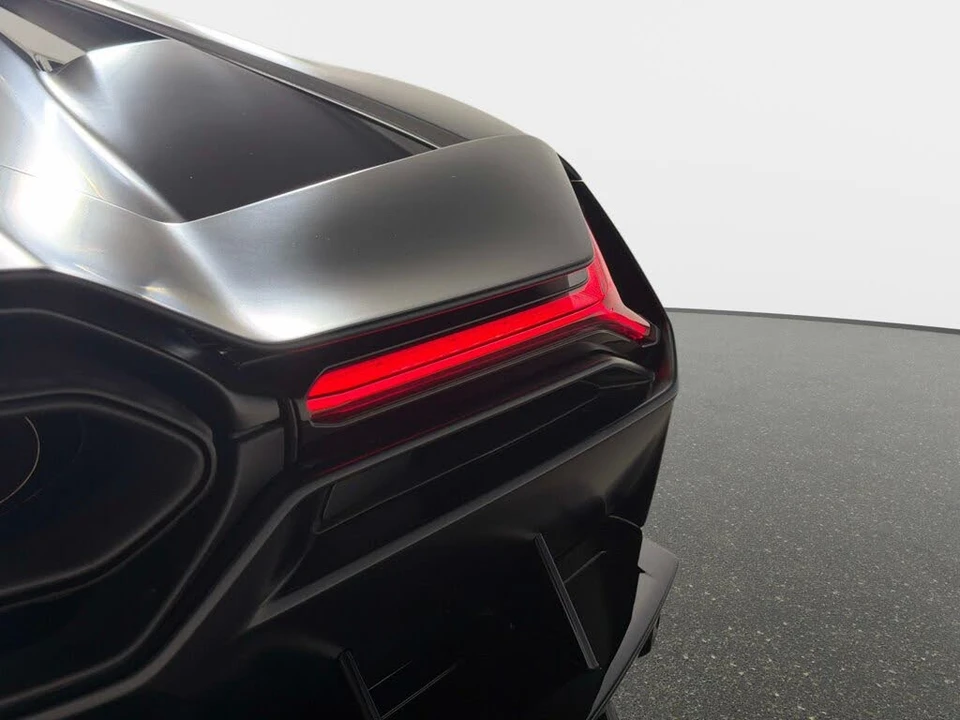 2024 Lamborghini Revuelto - Image 17 of 31