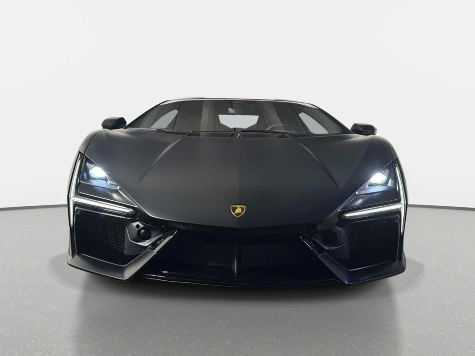 2024 Lamborghini Revuelto - Image 8 of 31