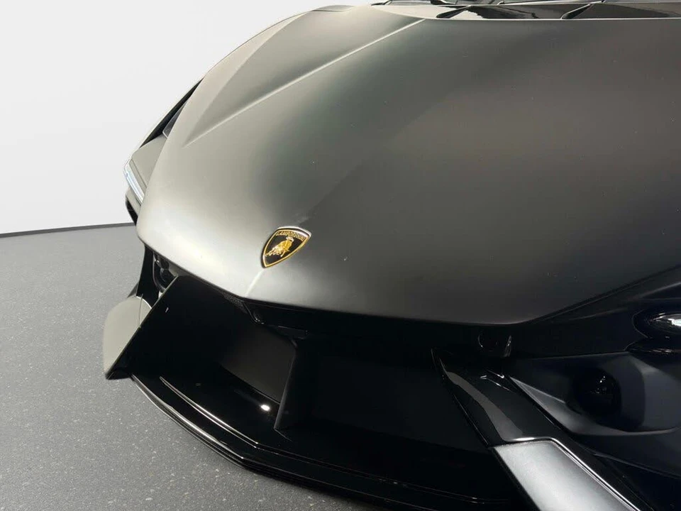 2024 Lamborghini Revuelto - Image 11 of 31
