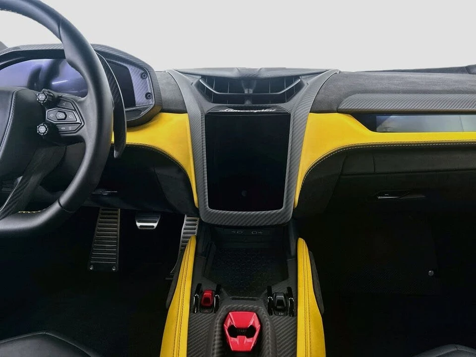 2024 Lamborghini Revuelto - Image 14 of 31