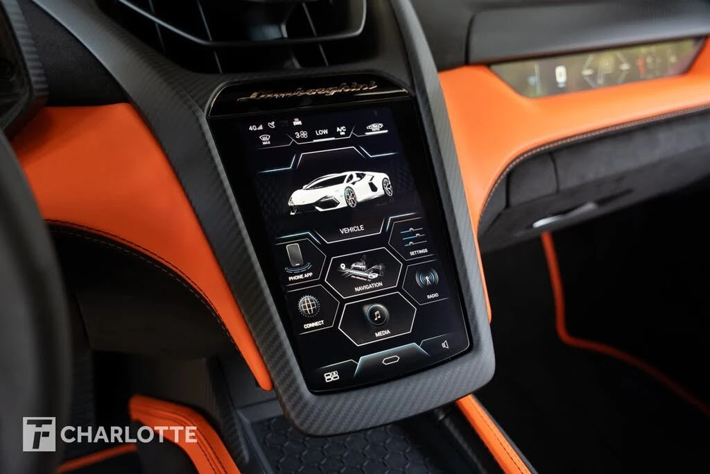 2024 Lamborghini Revuelto - Image 26 of 31