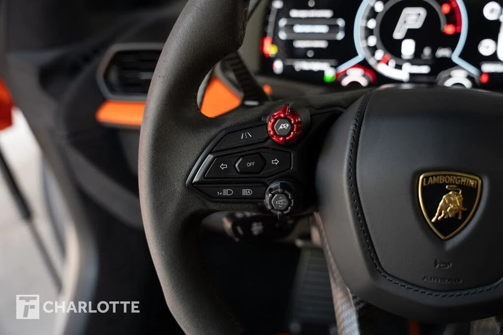 2024 Lamborghini Revuelto - Image 23 of 31