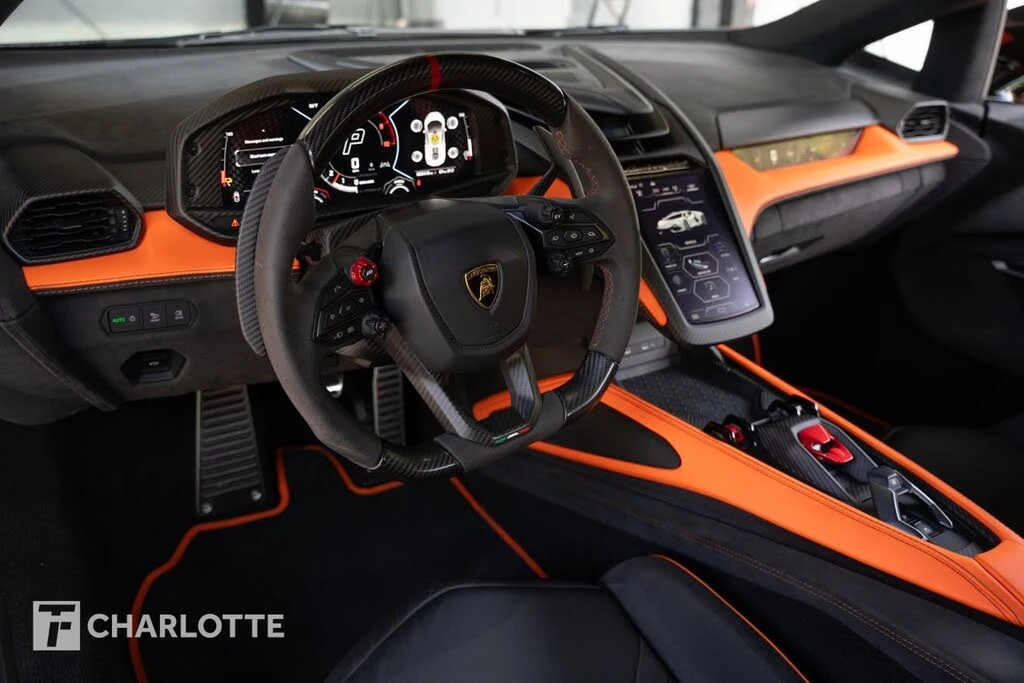 2024 Lamborghini Revuelto - Image 21 of 31