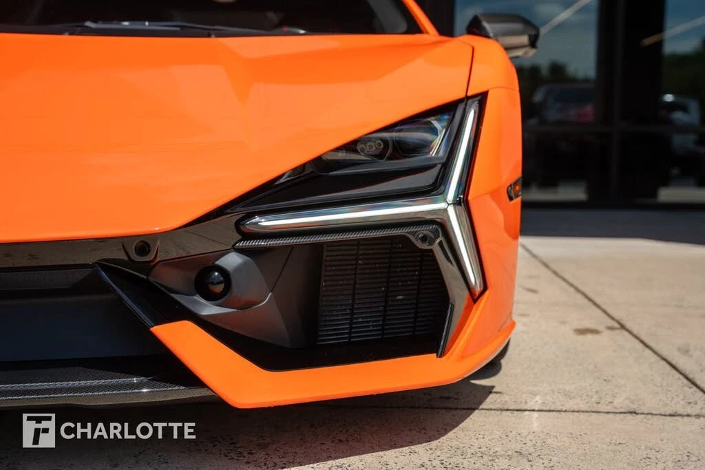 2024 Lamborghini Revuelto - Image 5 of 31