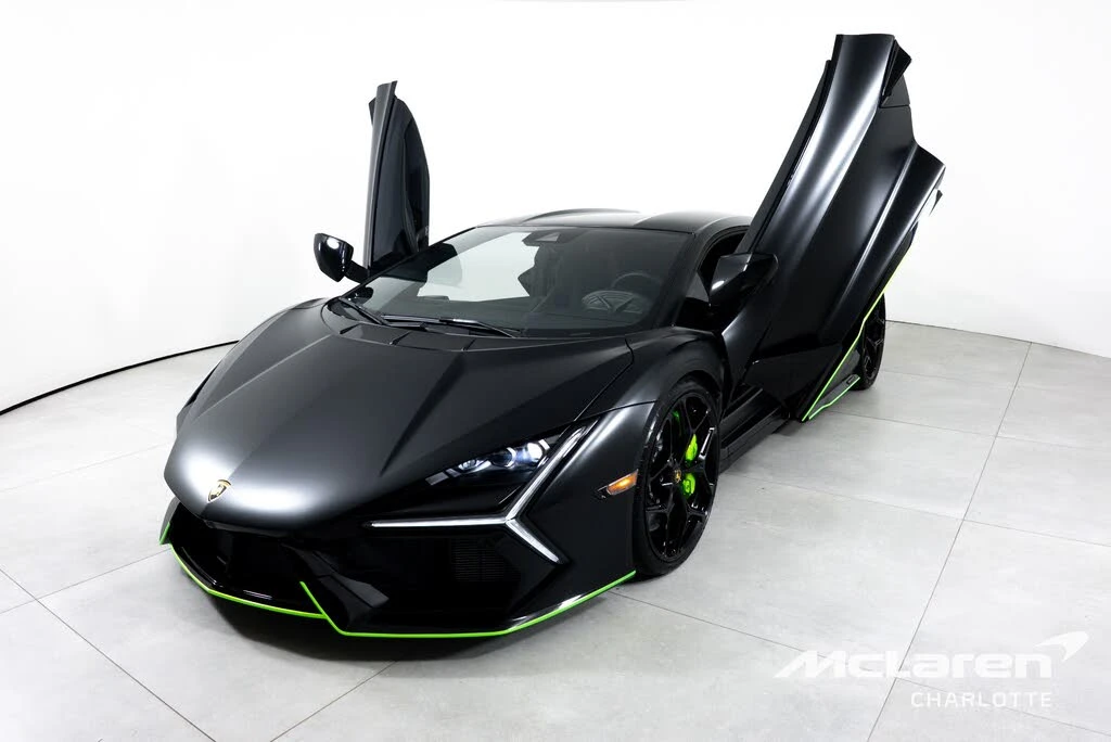 2024 Lamborghini Revuelto - Image 5 of 31