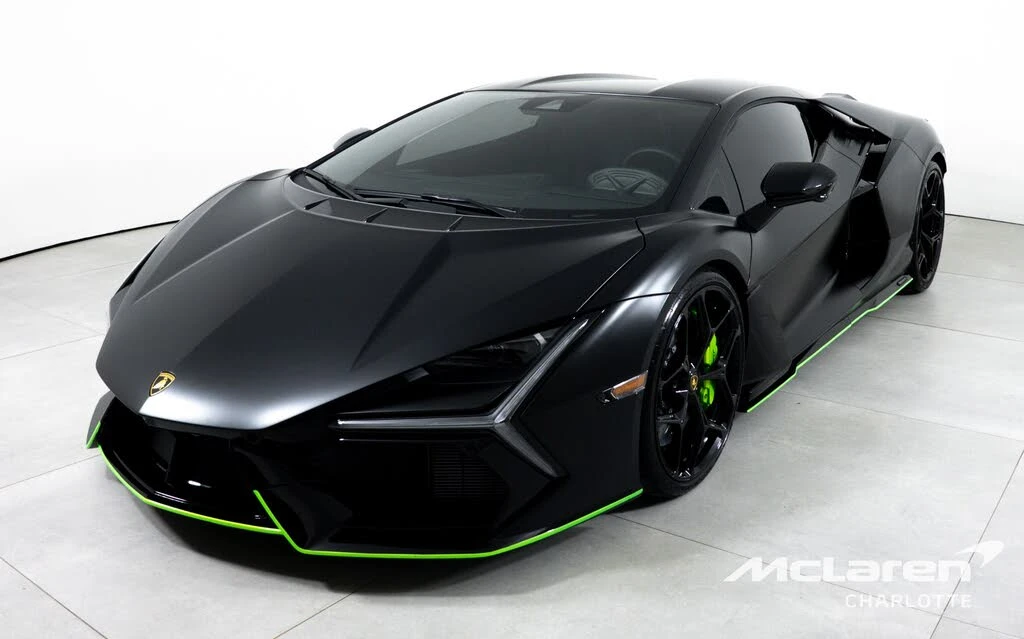 2024 Lamborghini Revuelto - Image 4 of 31