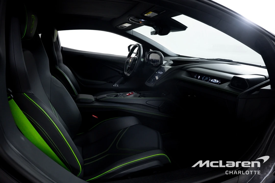 2024 Lamborghini Revuelto - Image 21 of 31