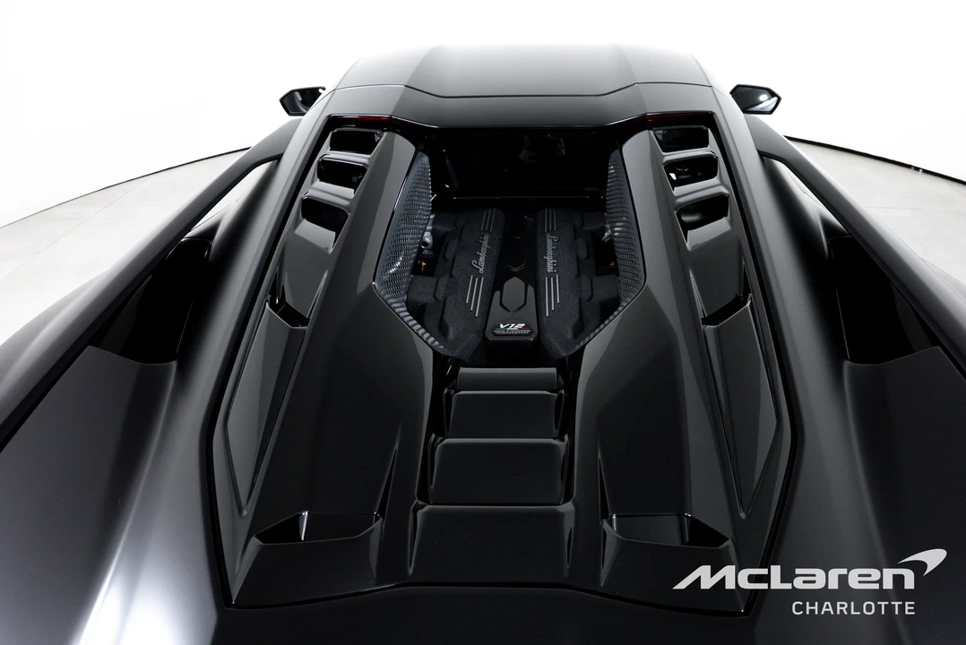 2024 Lamborghini Revuelto - Image 25 of 31