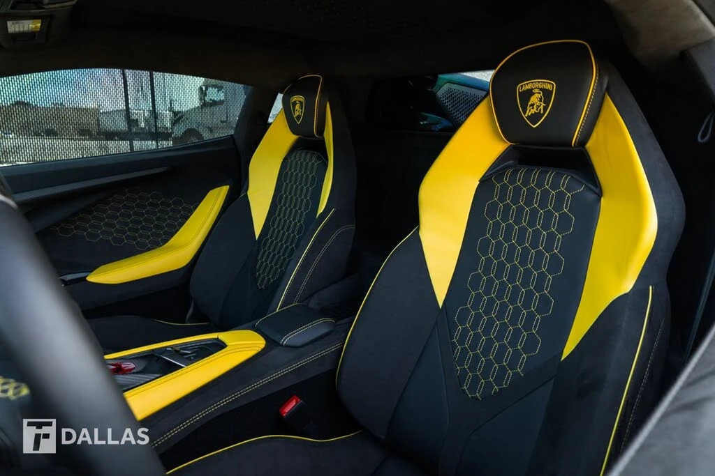 2024 Lamborghini Revuelto - Image 31 of 31