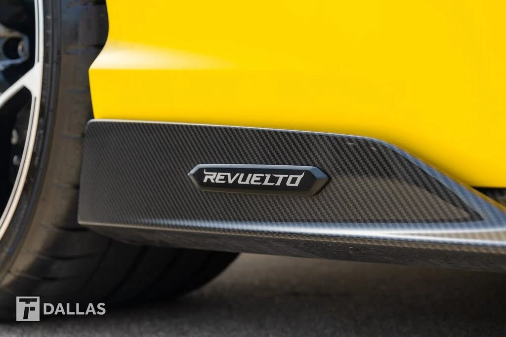2024 Lamborghini Revuelto - Image 23 of 31