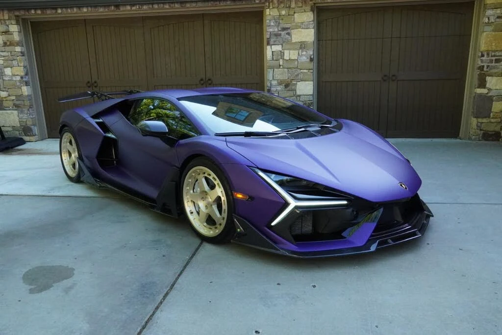 2024 Lamborghini Revuelto - Image 8 of 31