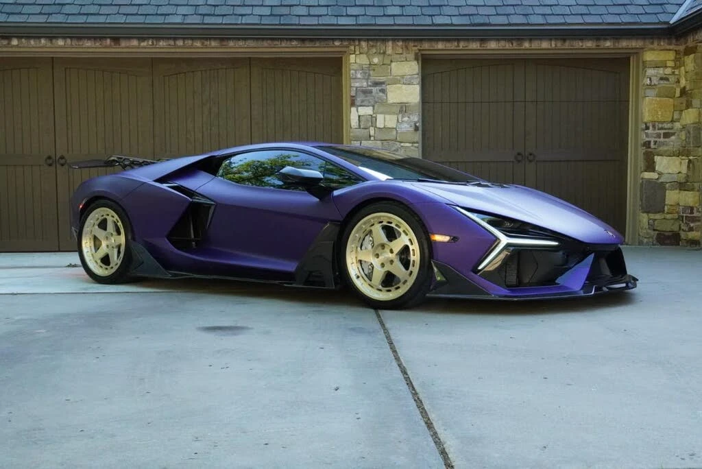 2024 Lamborghini Revuelto - Image 4 of 31
