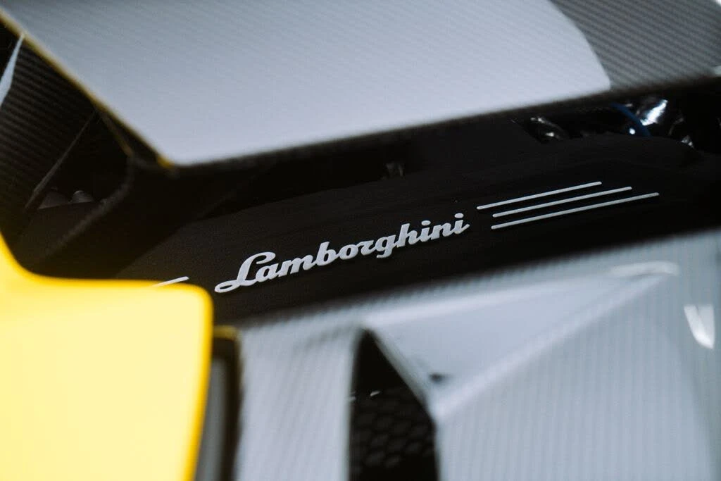 2024 Lamborghini Revuelto - Image 31 of 31
