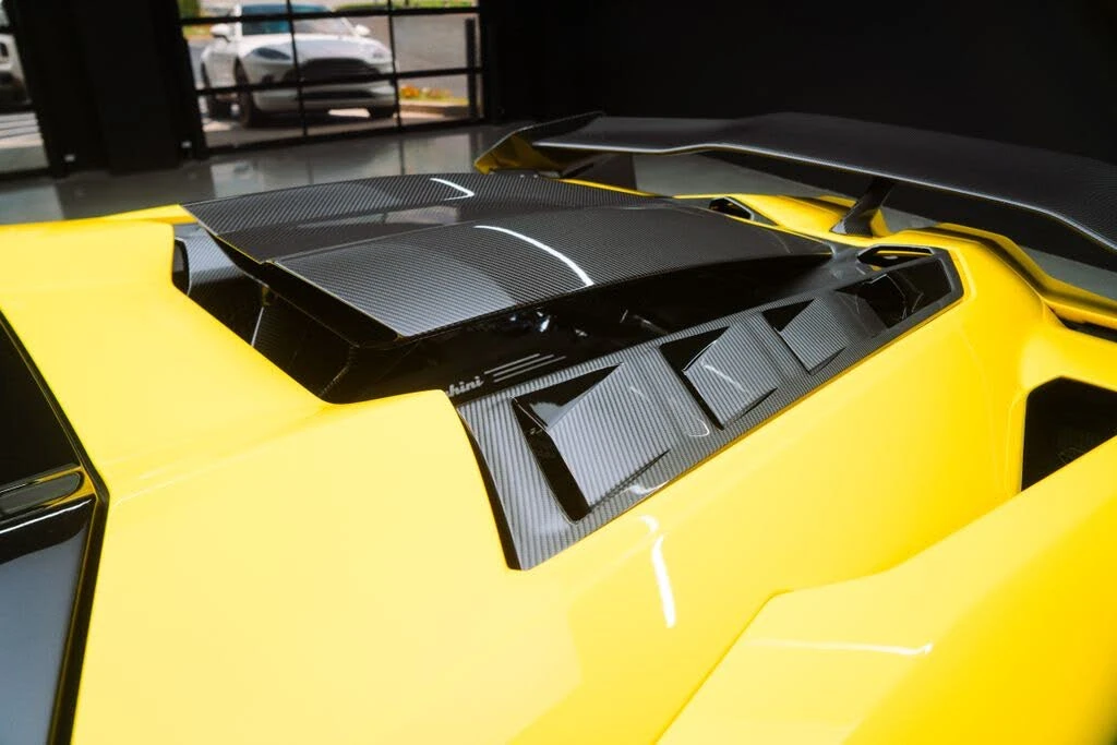 2024 Lamborghini Revuelto - Image 30 of 31