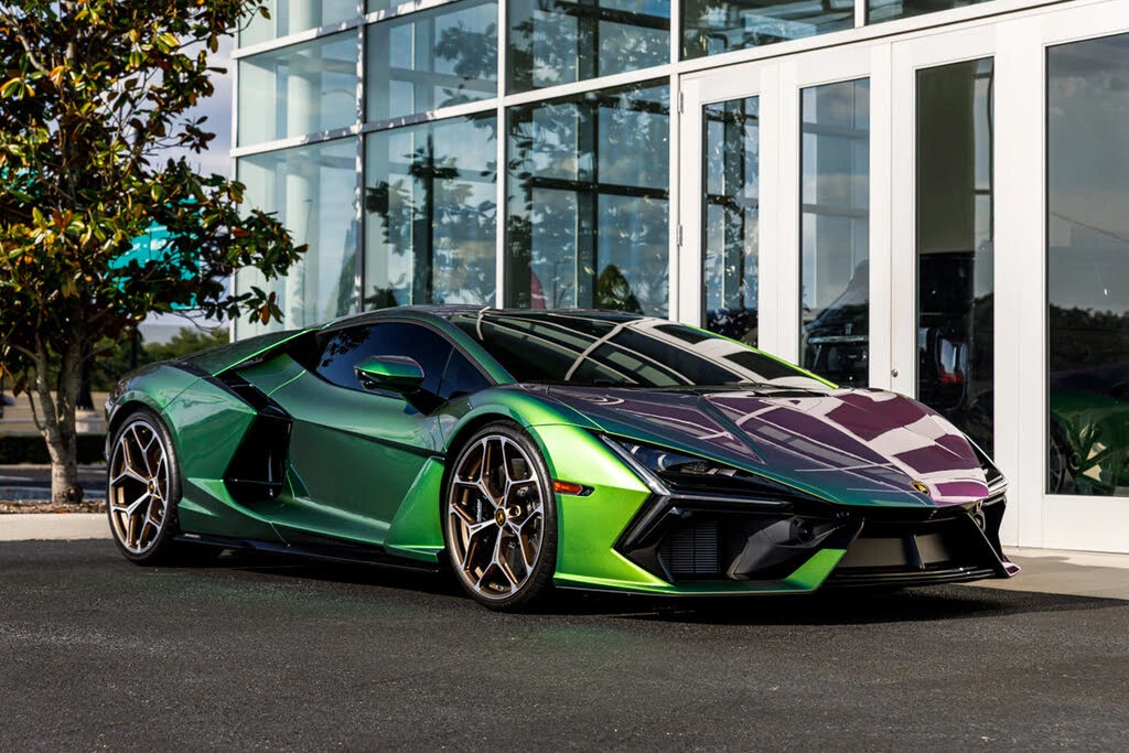 2024 Lamborghini Revuelto - Image 29 of 31