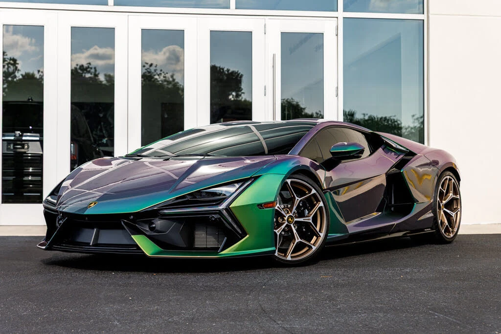 2024 Lamborghini Revuelto - Image 10 of 31