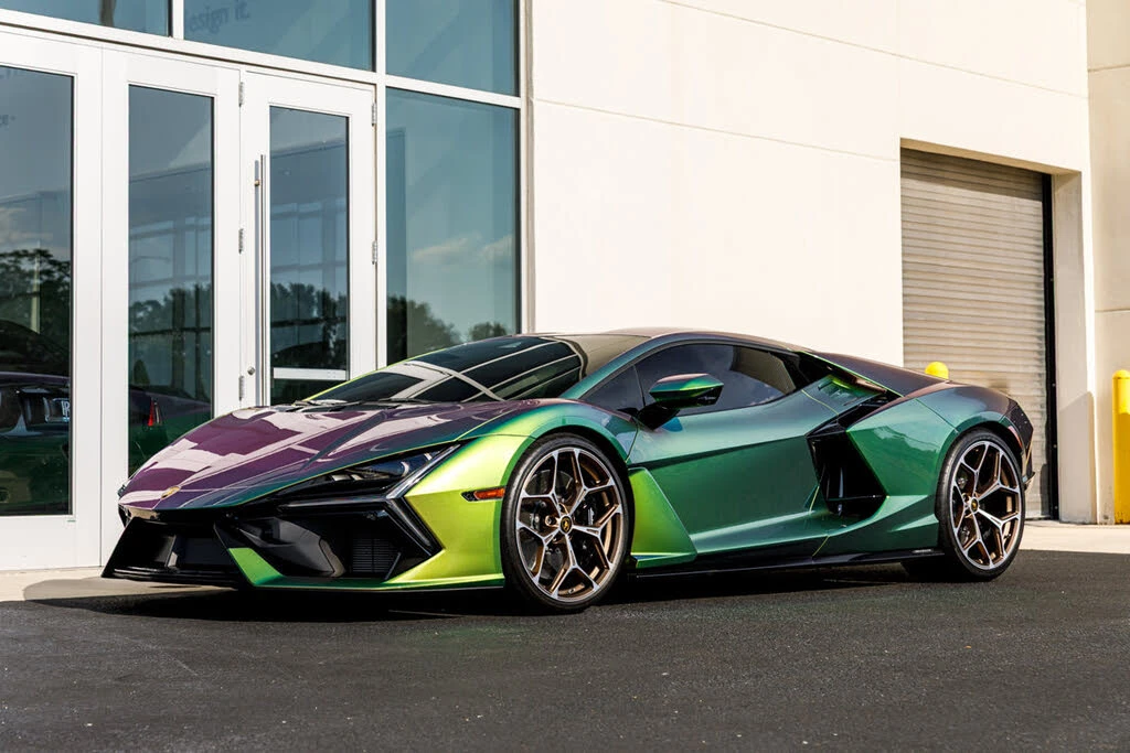 2024 Lamborghini Revuelto - Image 23 of 31