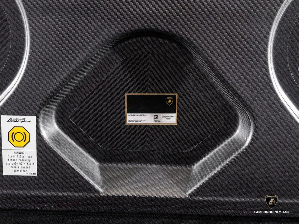 2024 Lamborghini Revuelto - Image 8 of 31