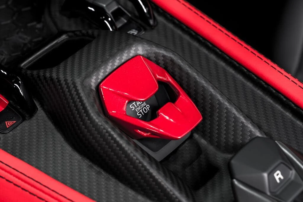 2024 Lamborghini Revuelto - Image 28 of 31