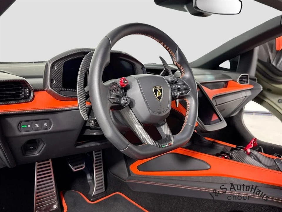 2024 Lamborghini Revuelto - Image 9 of 31