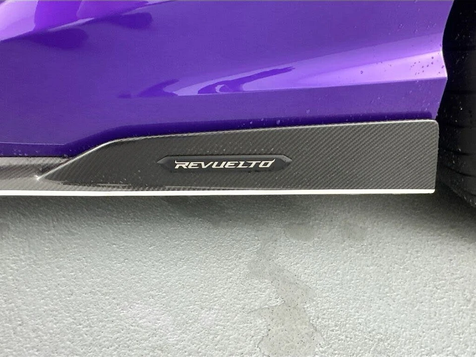 2024 Lamborghini Revuelto - Image 25 of 31