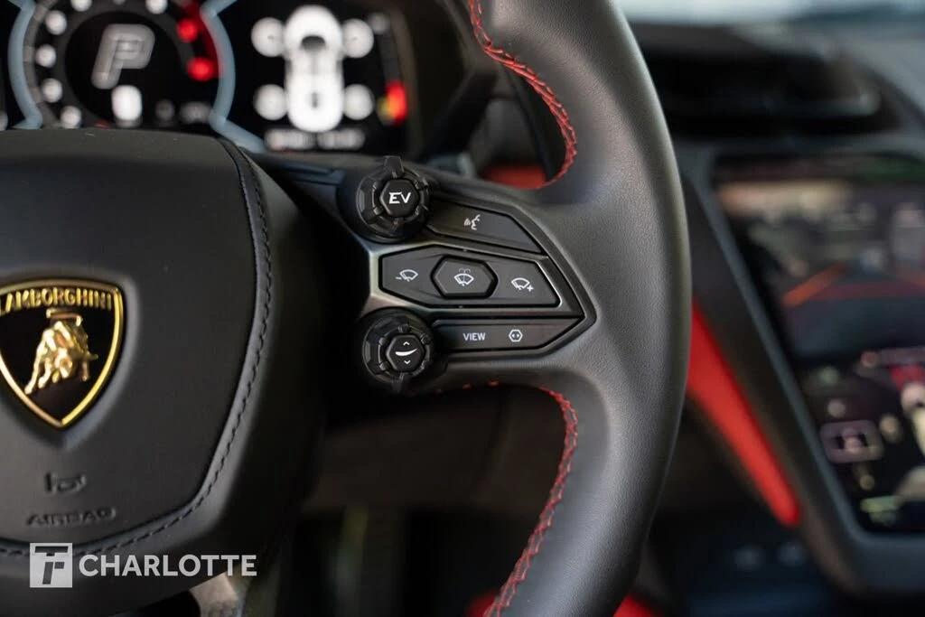 2024 Lamborghini Revuelto - Image 24 of 31