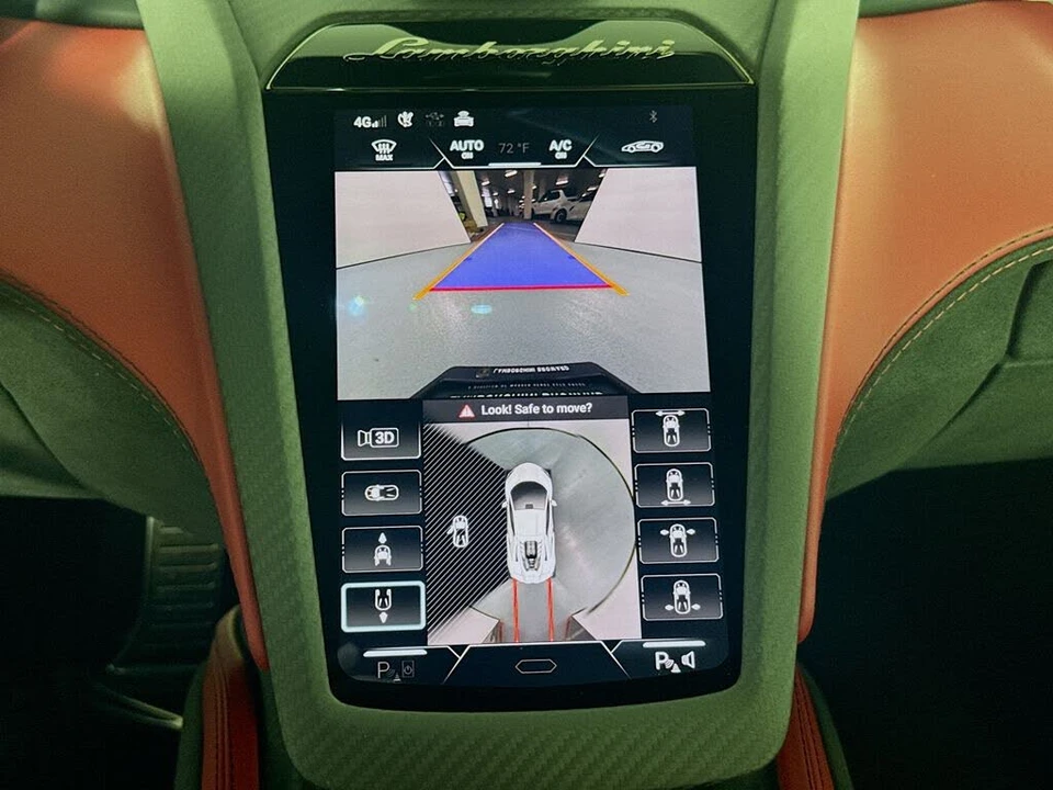 2024 Lamborghini Revuelto - Image 14 of 31