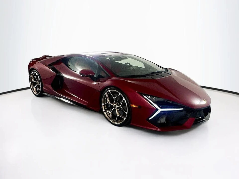 2024 Lamborghini Revuelto - Image 3 of 31