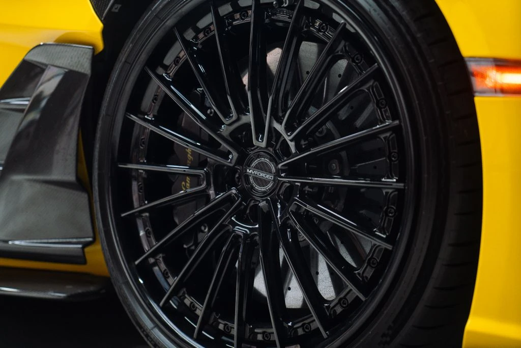 2024 Lamborghini Revuelto - Image 14 of 31