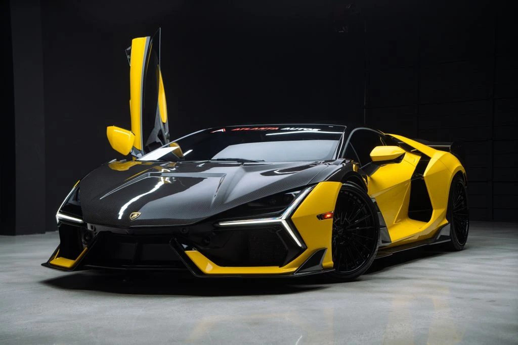 2024 Lamborghini Revuelto - Image 3 of 31