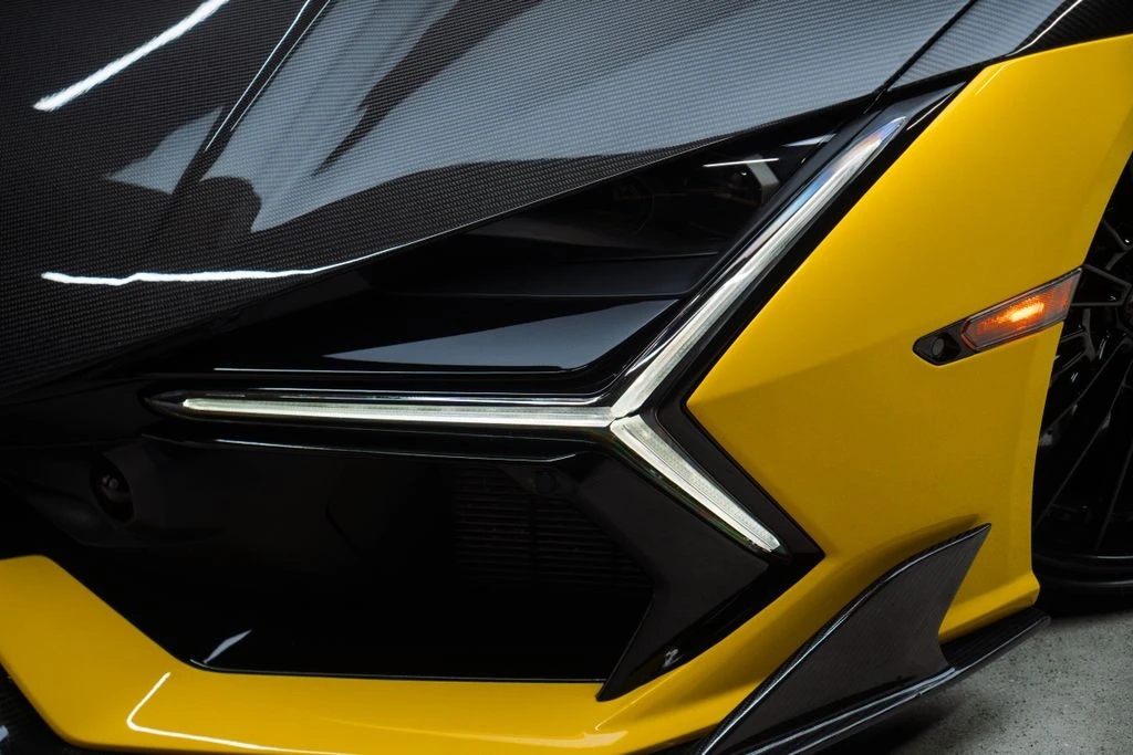 2024 Lamborghini Revuelto - Image 4 of 31