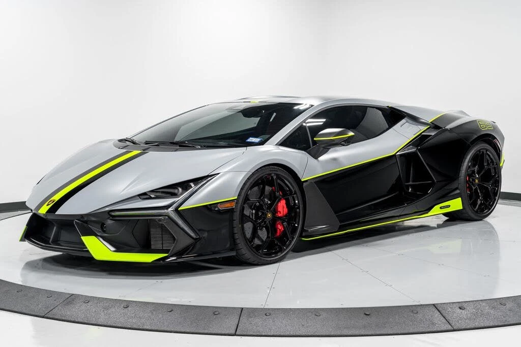 2024 Lamborghini Revuelto - Image 7 of 31