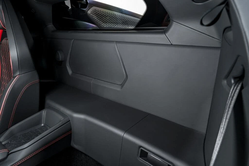 2024 Lamborghini Revuelto - Image 28 of 31