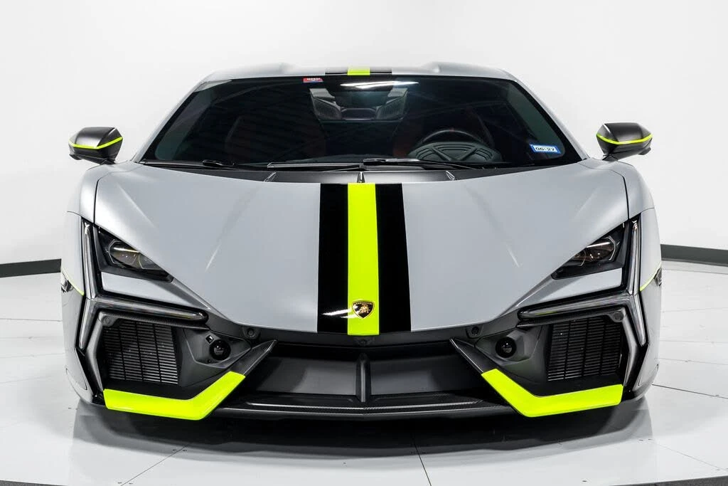 2024 Lamborghini Revuelto - Image 8 of 31