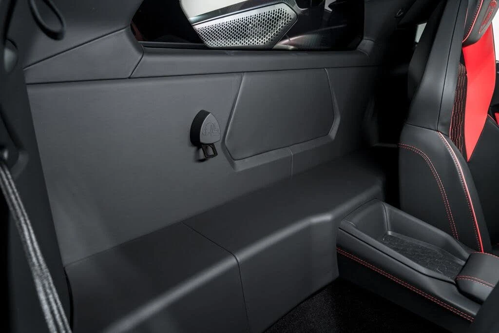 2024 Lamborghini Revuelto - Image 29 of 31