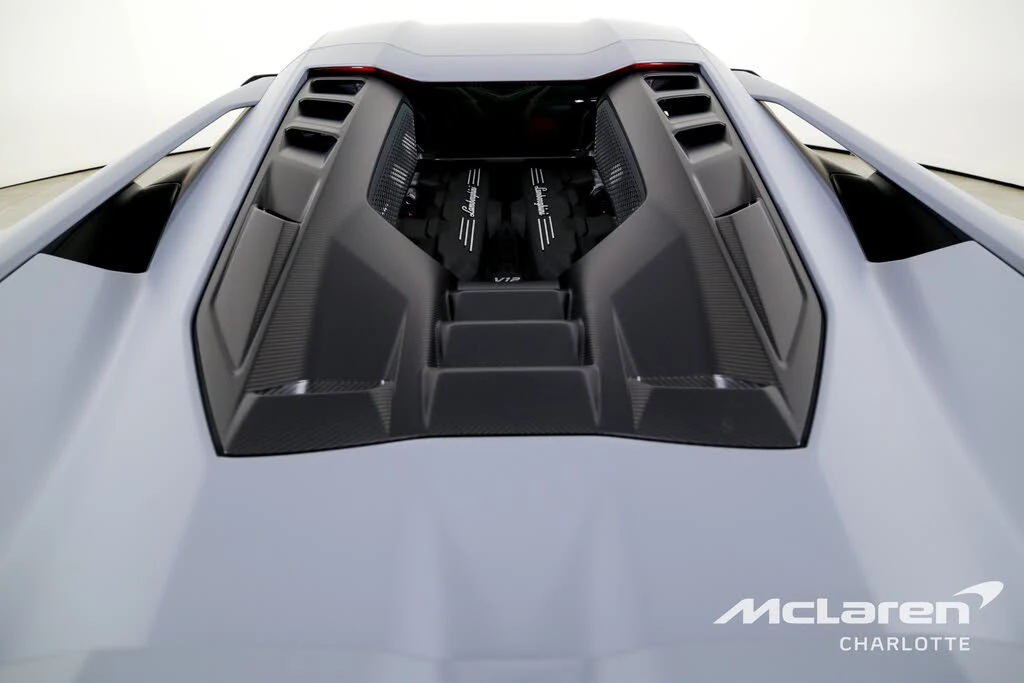 2024 Lamborghini Revuelto - Image 27 of 31