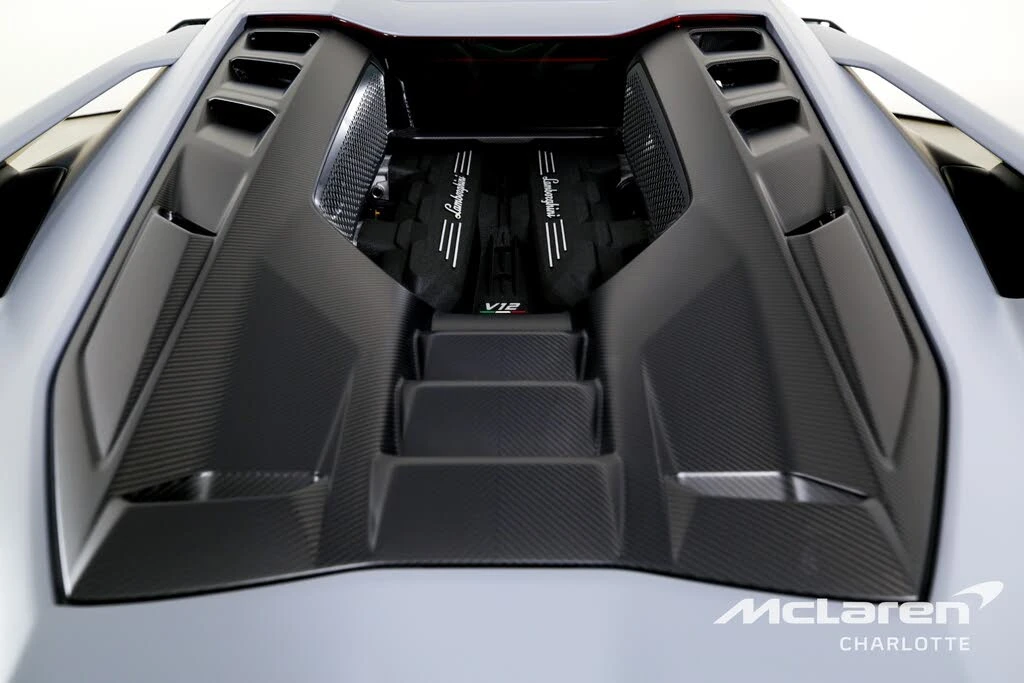 2024 Lamborghini Revuelto - Image 26 of 31
