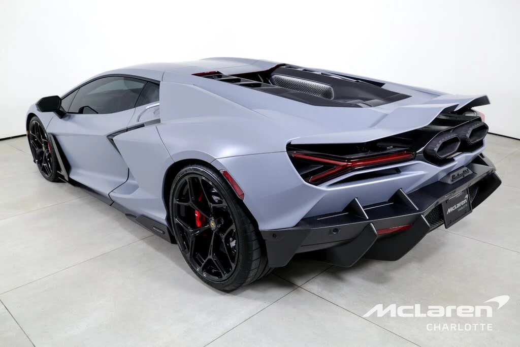 2024 Lamborghini Revuelto - Image 7 of 31