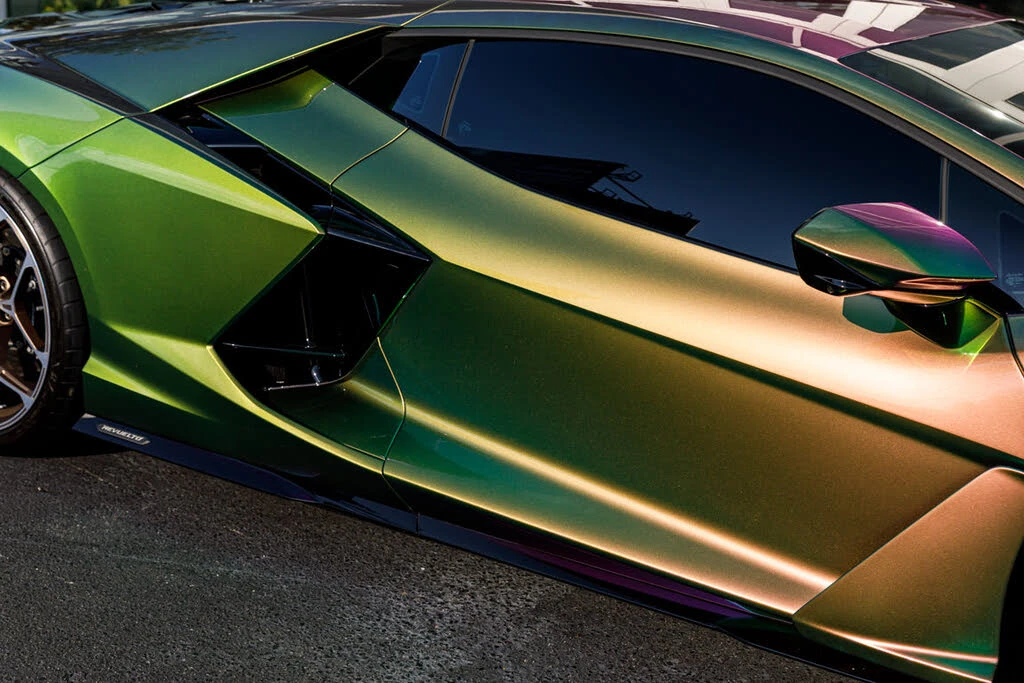 2024 Lamborghini Revuelto - Image 31 of 31