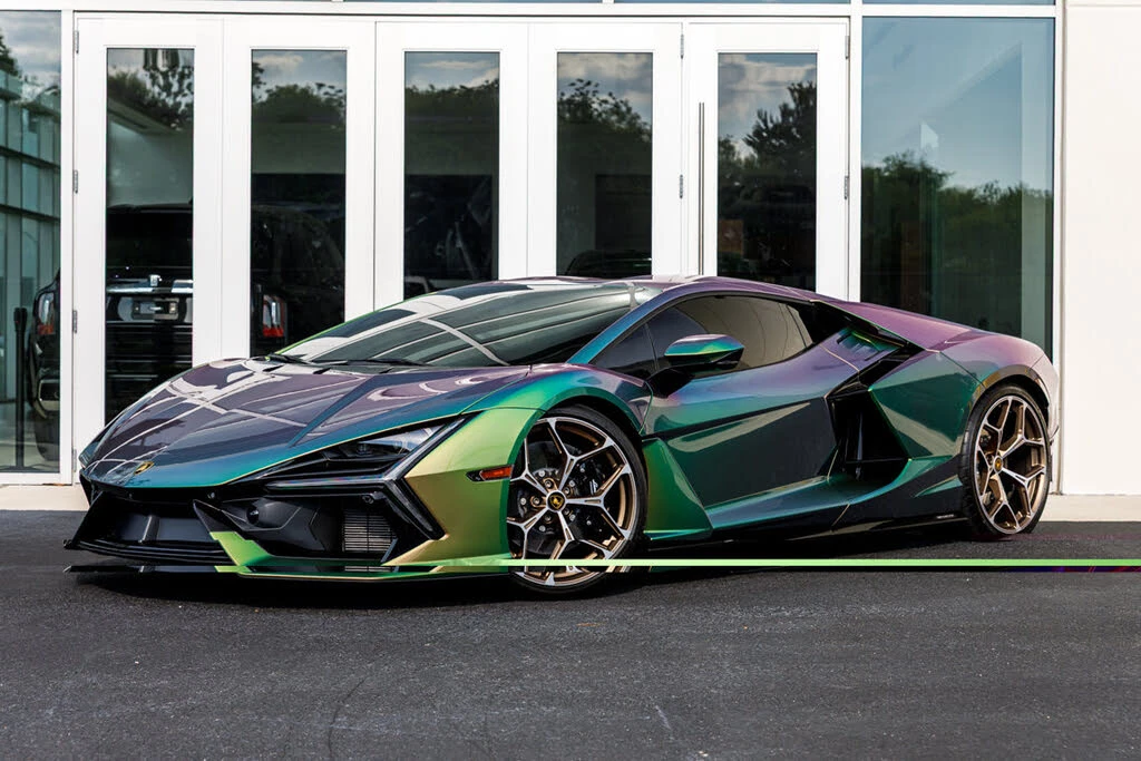 2024 Lamborghini Revuelto - Image 20 of 31