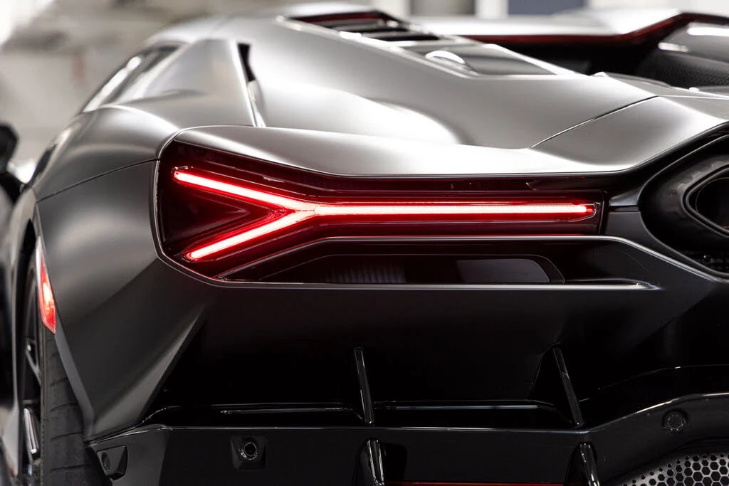 2024 Lamborghini Revuelto - Image 25 of 31