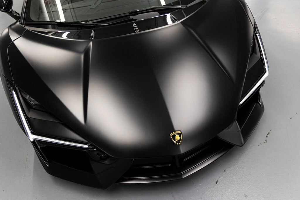 2024 Lamborghini Revuelto - Image 17 of 31