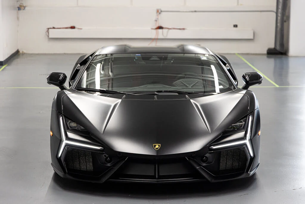 2024 Lamborghini Revuelto - Image 14 of 31