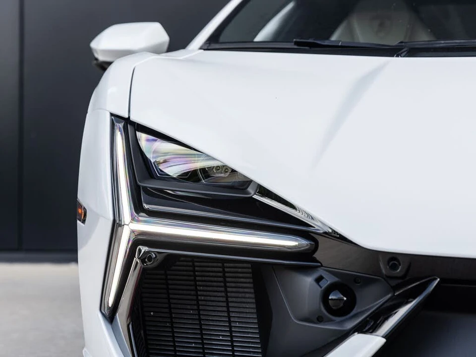 2024 Lamborghini Revuelto - Image 20 of 31