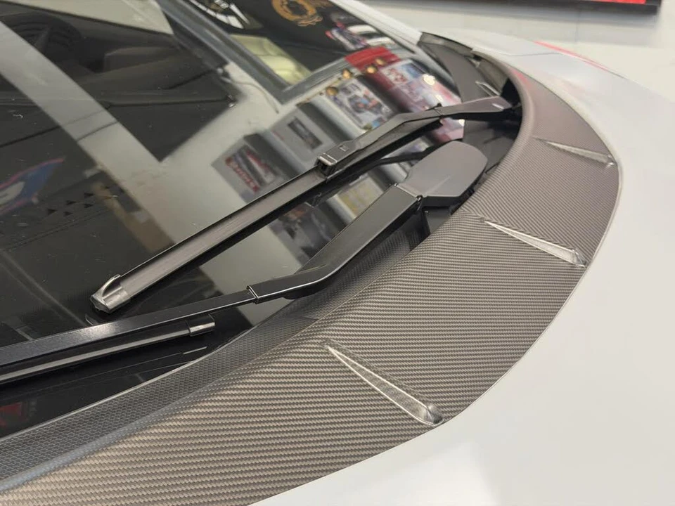 2024 Lamborghini Revuelto - Image 15 of 31