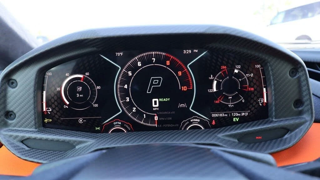 2024 Lamborghini Revuelto - Image 17 of 31