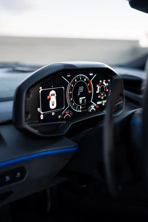 2024 Lamborghini Revuelto - Image 6 of 31